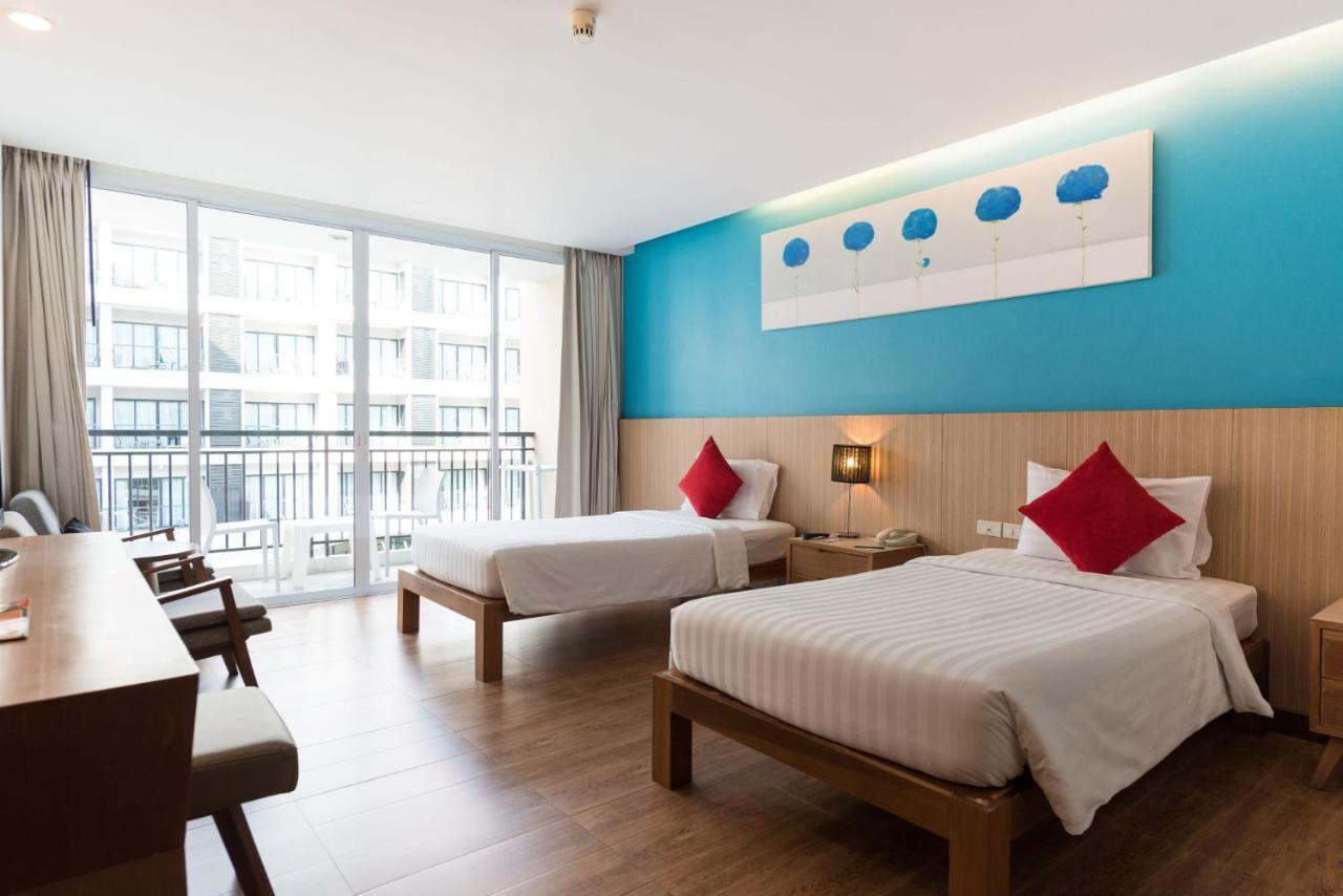 Hotel J Pattaja Kültér fotó